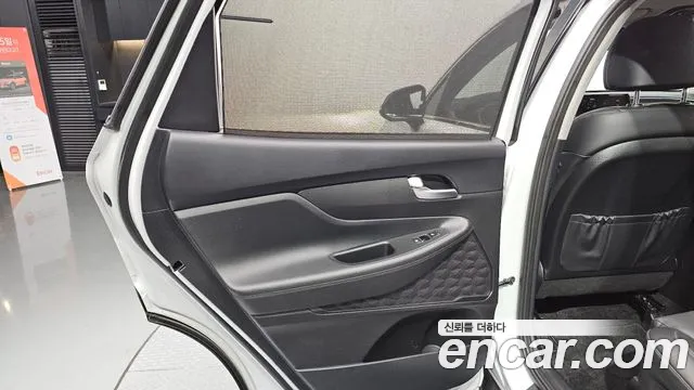 Hyundai Santa Fe Santa Fe (New) — Фото автомобиля 14
