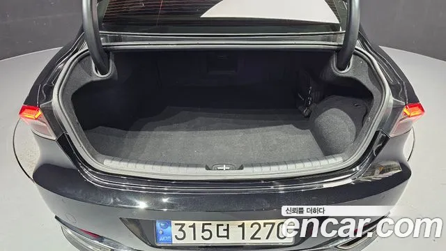 Hyundai Grandeur (New) Hybrid — Фото автомобиля 29
