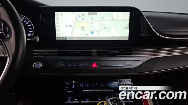 Hyundai Grandeur New — Фото автомобиля 14