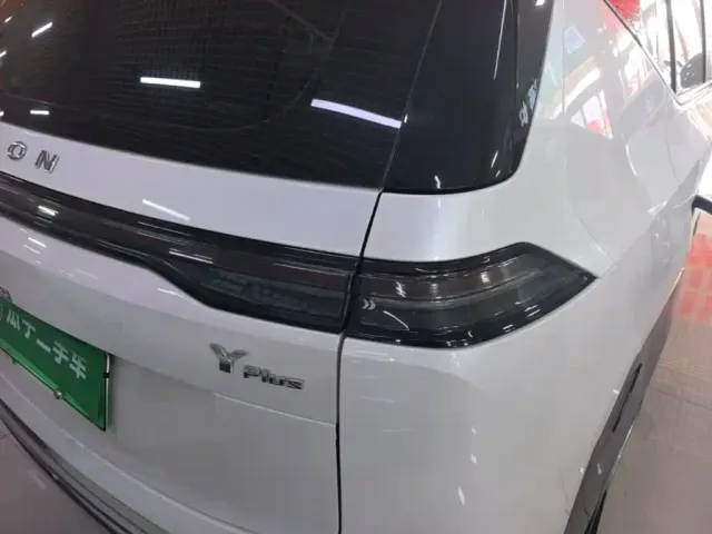 GAC Aion Y — Фото автомобиля 7