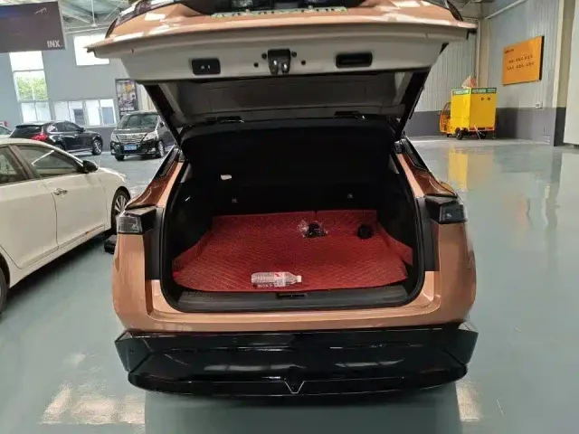 Nissan Ariya — Фото автомобиля 8