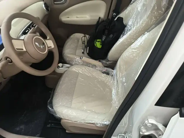 Wuling Hongguang Mini EV — Фото автомобиля 14