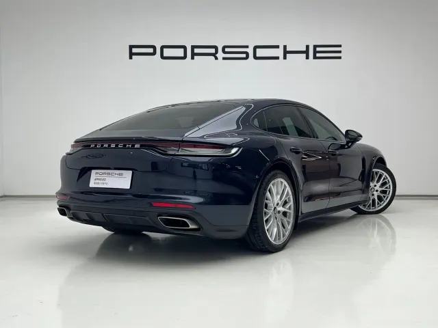 Porsche Panamera — Фото автомобиля 5