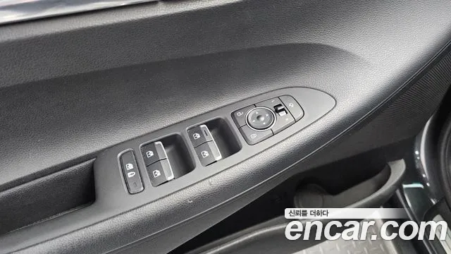 Hyundai Grandeur Новый Grandeur IG — Фото автомобиля 18