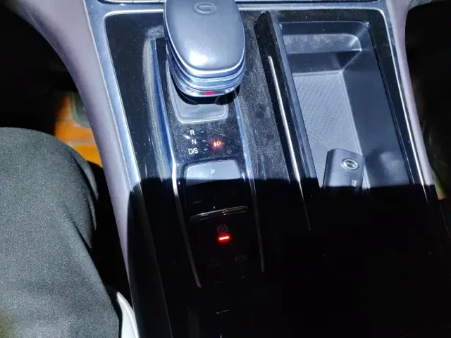 GAC Trumpchi M8 — Фото автомобиля 15