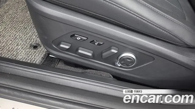 Hyundai Grandeur — Фото автомобиля 25