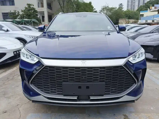 BYD Song PLUS — Фото автомобиля 2
