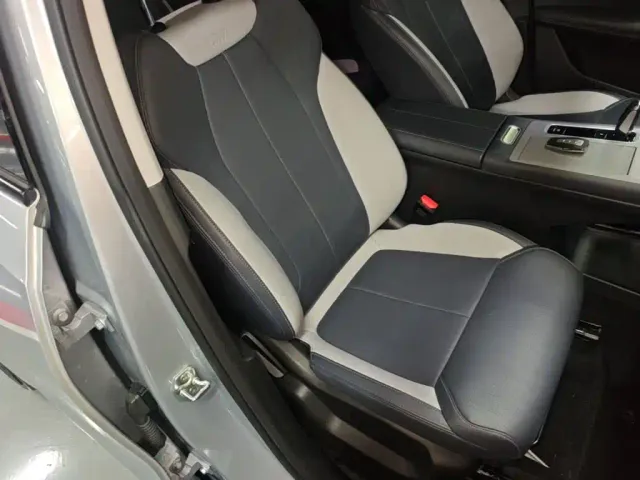 Geely Boyue L — Фото автомобиля 24