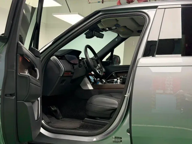 Land Rover Range Rover — Фото автомобиля 4