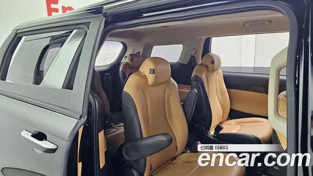 Kia Canival Carnival 4 поколение 9 мест Prestige — Фото автомобиля 11