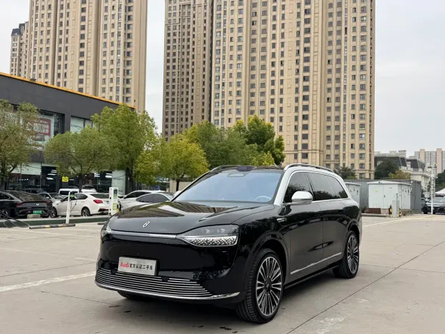 Фотография автомобиля — Aito M9