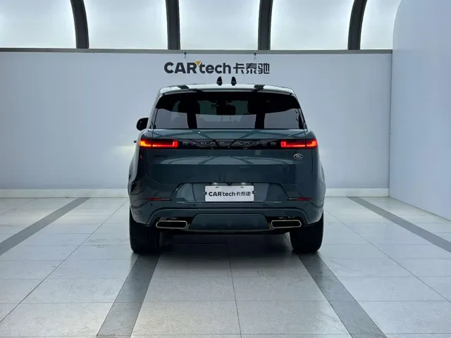 Land Rover Range Rover Sport — Фото автомобиля 3