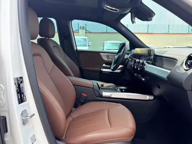 Mercedes-Benz GLB-Class — Фото автомобиля 8