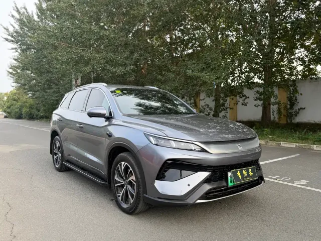 BYD Song Pro — Фото автомобиля 3