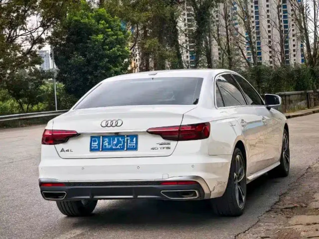 Audi A4L — Фото автомобиля 7