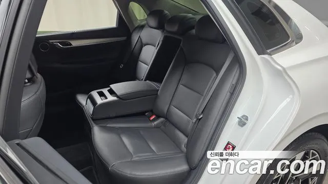 Hyundai Grandeur — Фото автомобиля 10