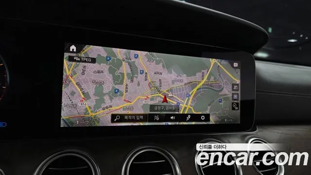 Mercedes-Benz E-Class W213 — Фото автомобиля 21