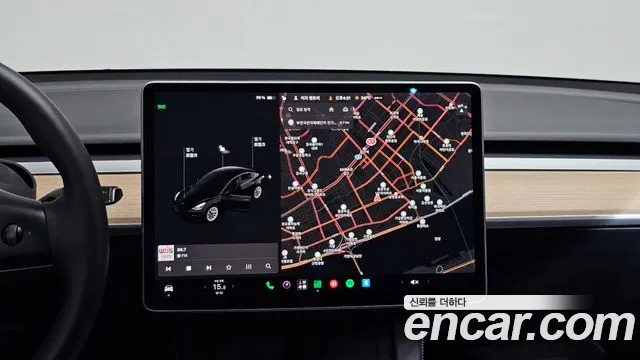 Tesla Model 3 — Фото автомобиля 21