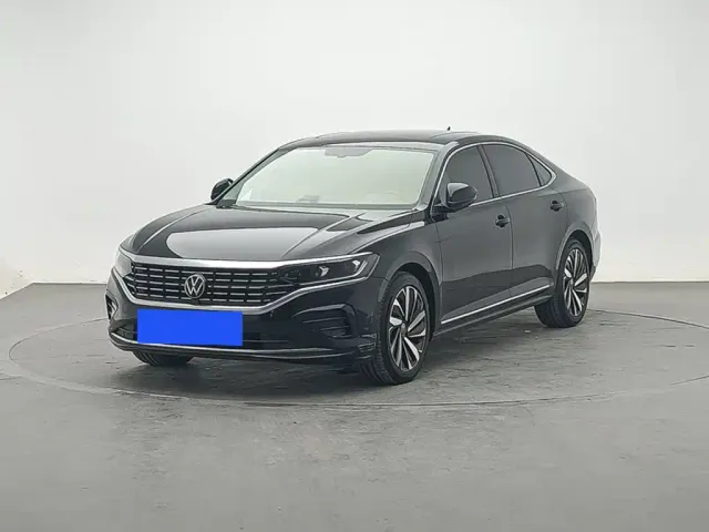 Фотография автомобиля — Volkswagen Passat