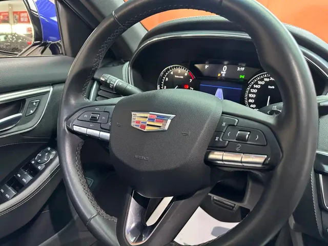 Cadillac CT5 — Фото автомобиля 15