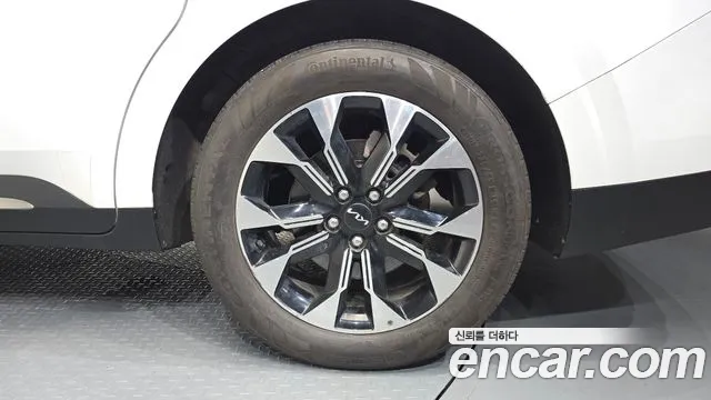 Kia Canival Carnival 4 поколение Бензин 9 мест Signature — Фото автомобиля 18