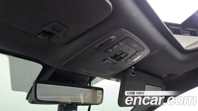 Toyota Sienna — Фото автомобиля 16