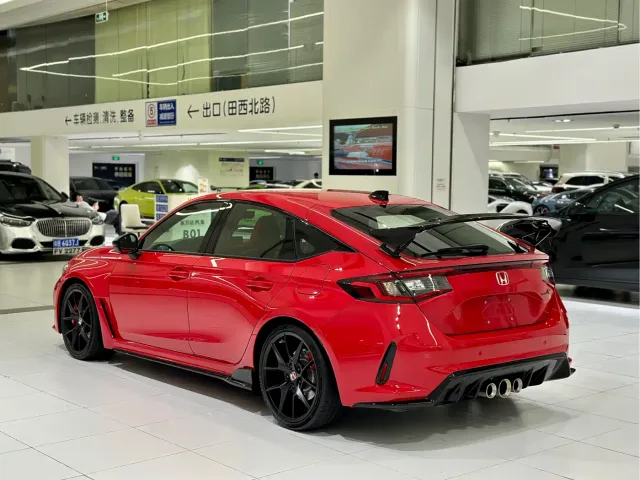 Honda Civic — Фото автомобиля 4