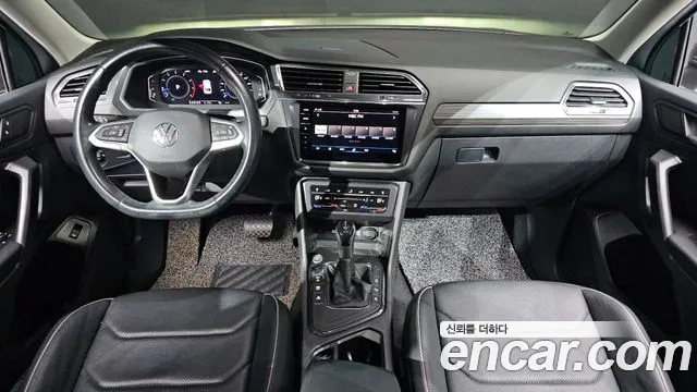 Volkswagen Tiguan — Фото автомобиля 7