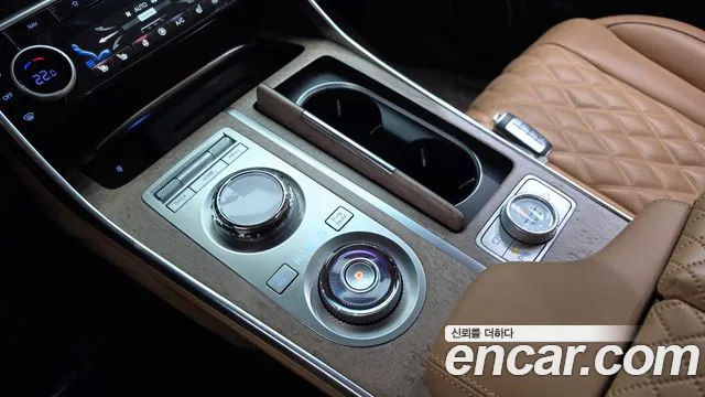 Genesis GV80 — Фото автомобиля 12