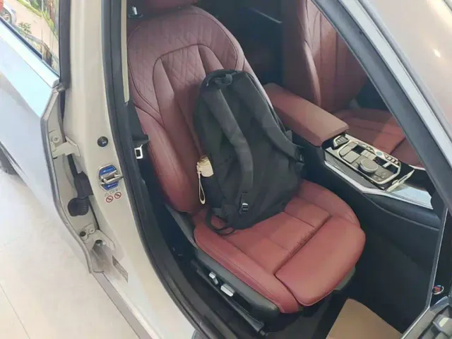 BMW i3 — Фото автомобиля 24