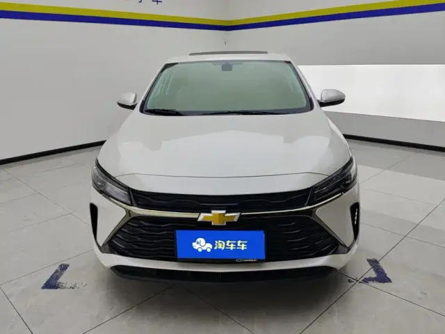Chevrolet Monza — Фото автомобиля 2