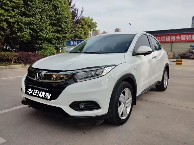 Honda Vezel — Фото автомобиля 3