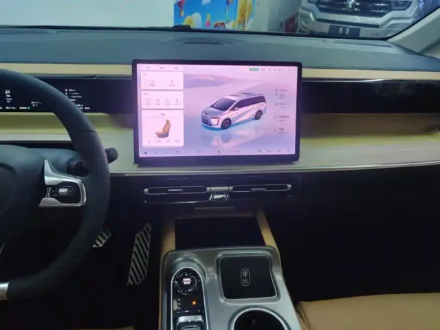 GAC Trumpchi E8 — Фото автомобиля 13