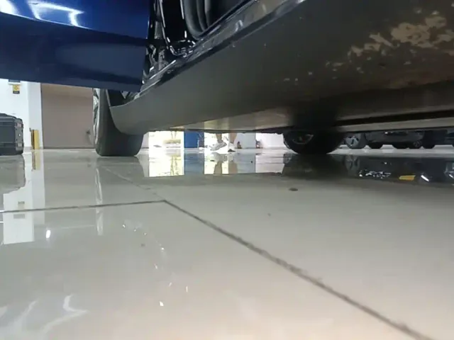 Tesla Model Y — Фото автомобиля 20