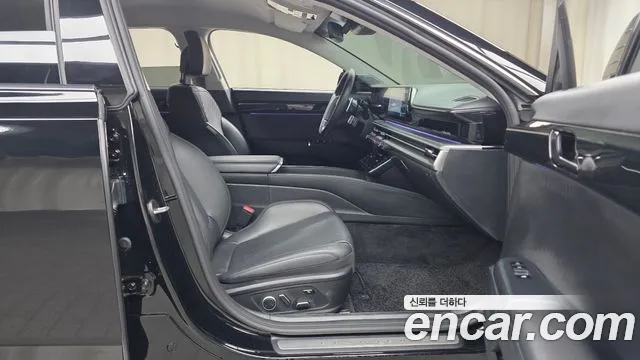 Hyundai Grandeur Grandeur (GN7) 3.5 Бензин 4WD — Фото автомобиля 11
