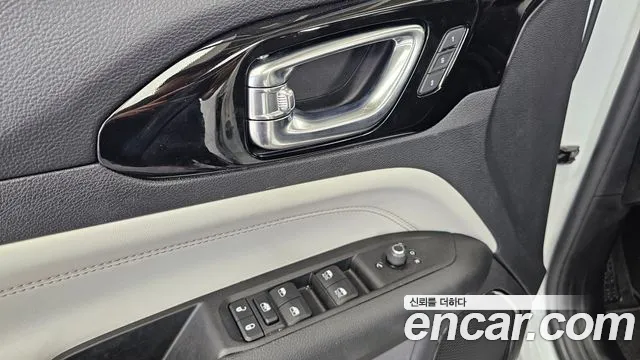 Jeep Compass — Фото автомобиля 19