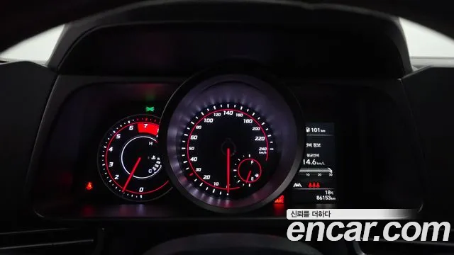 Hyundai Avante — Фото автомобиля 8