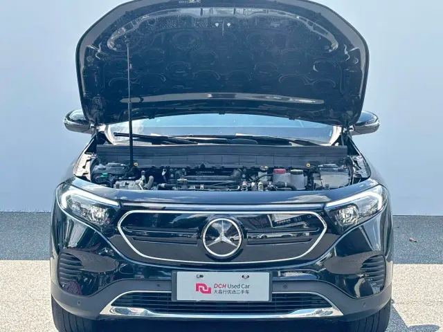 Mercedes-Benz EQB — Фото автомобиля 9