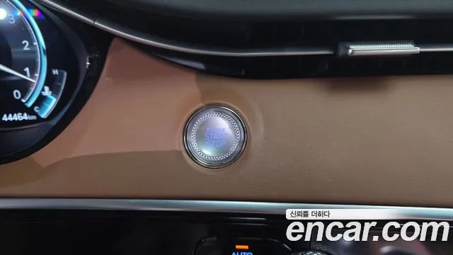 Genesis GV70 2.5T Бензин 2WD — Фото автомобиля 17
