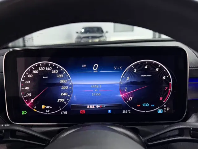 Mercedes-Benz C-Class — Фото автомобиля 5