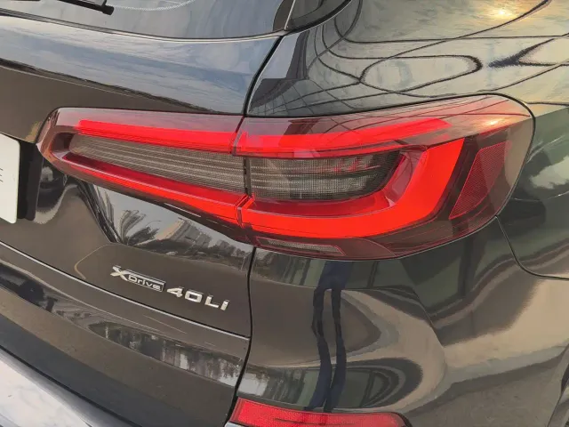 BMW X5 — Фото автомобиля 28
