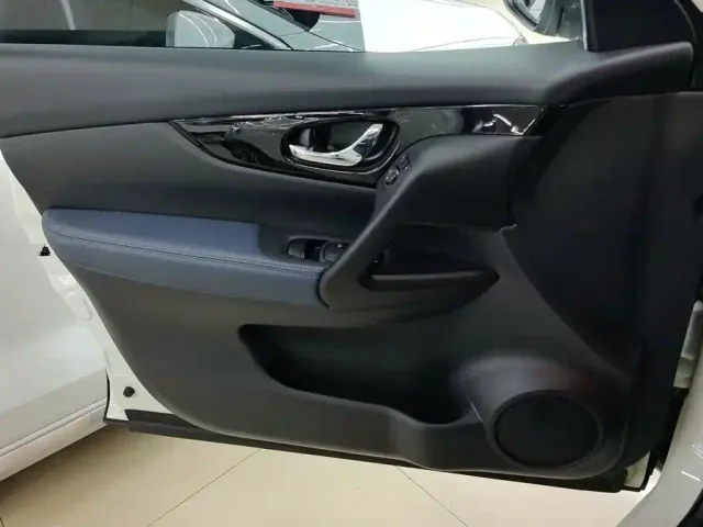 Nissan Qashqai — Фото автомобиля 7