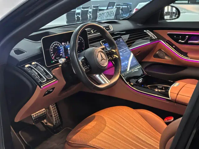 Mercedes-Benz S-Class — Фото автомобиля 12