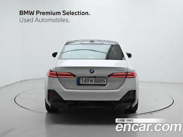 BMW 5 Series G60 — Фото автомобиля 4