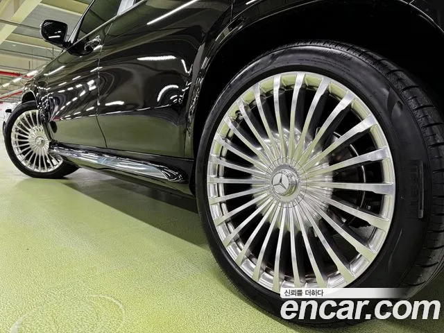 Mercedes-Benz GLS-Class — Фото автомобиля 7