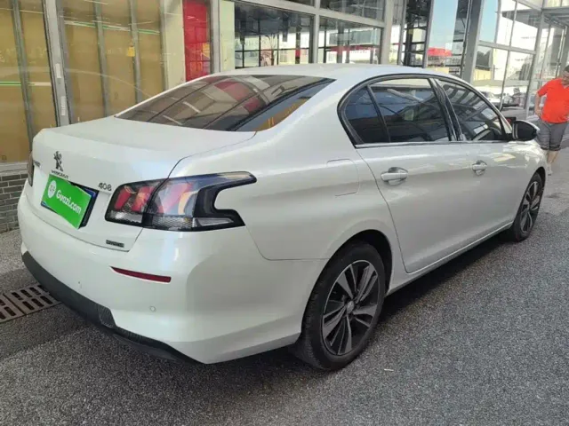 Peugeot 408 — Фото автомобиля 6