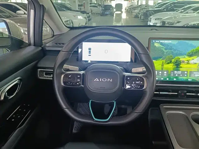 GAC Aion Y — Фото автомобиля 6