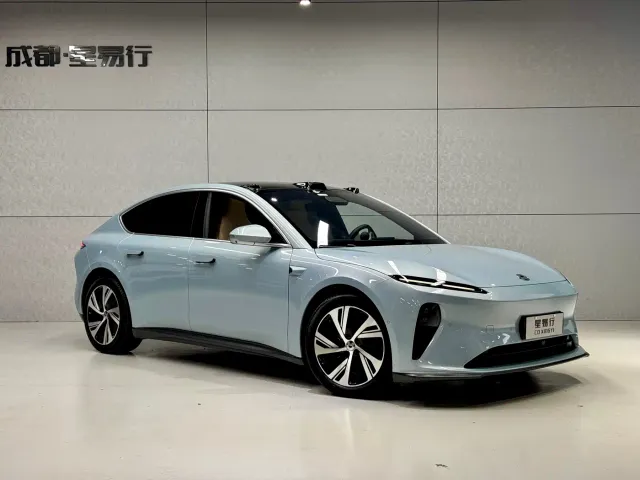 Nio ET5 — Фото автомобиля 5
