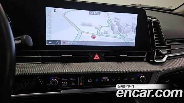Kia Sportage Sportage 5-е поколение Дизель 2.0 2WD — Фото автомобиля 16