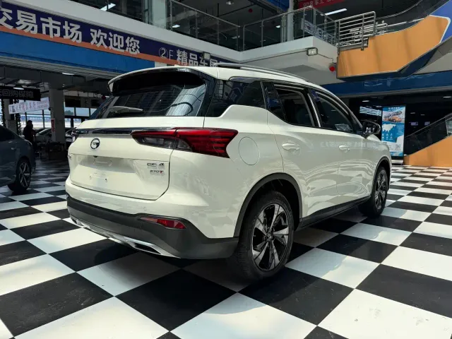 GAC Trumpchi GS4 — Фото автомобиля 18